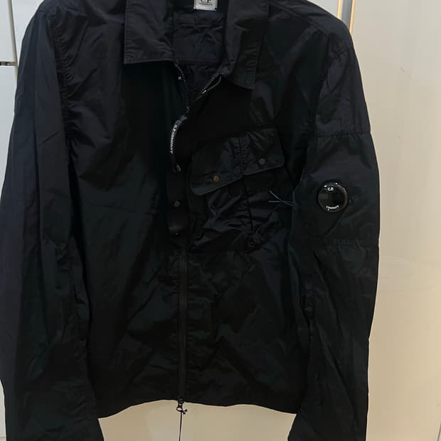 cp컴퍼니 나일론자켓 xl (새상품급)