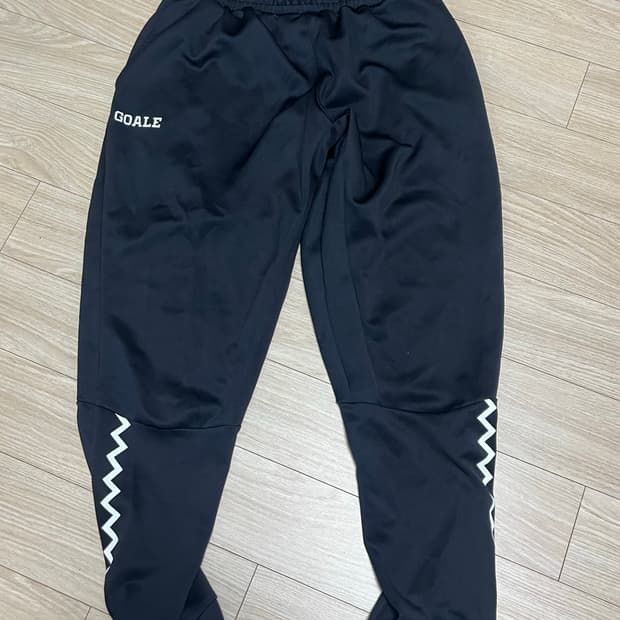 고알레 팬츠