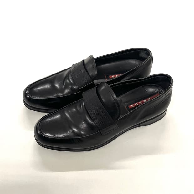 프라다 스포츠 레더 로퍼