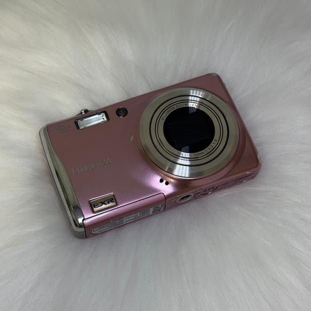 후지필름 파인픽스 f70exr