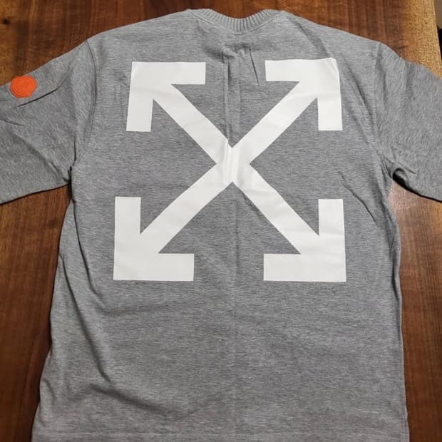 몽클레어 X 오프화이트 블랙스완 롱슬리브 M