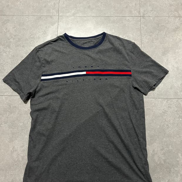 타미힐피거 니트로고 패치 빈티지 코튼 숏슬리브  티셔츠  100size 