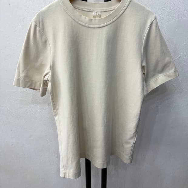 정품) 아르켓 여성 아이보리 반팔티 XS