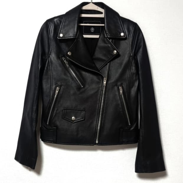 잇미샤 양가죽 100% 자켓 (55) 상태최상/ 레더 문제 하나도 없음