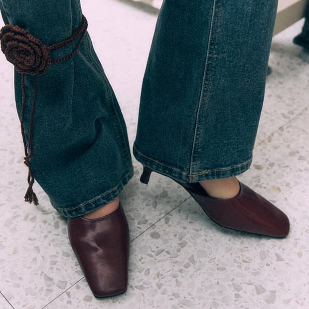 무드나잇 에린 스퀘어 키튼힐 뮬 3cm 버건디 오픈와이와이