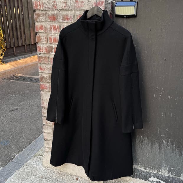 엠포리오 아르마니 투웨이 울 롱코트
