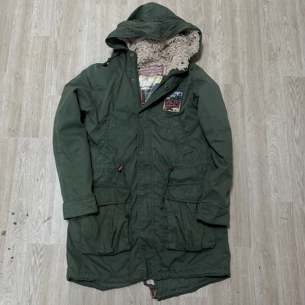 지프 여성 와펜 포인트 퍼안감 후드 야상 점퍼 [카키] FREE