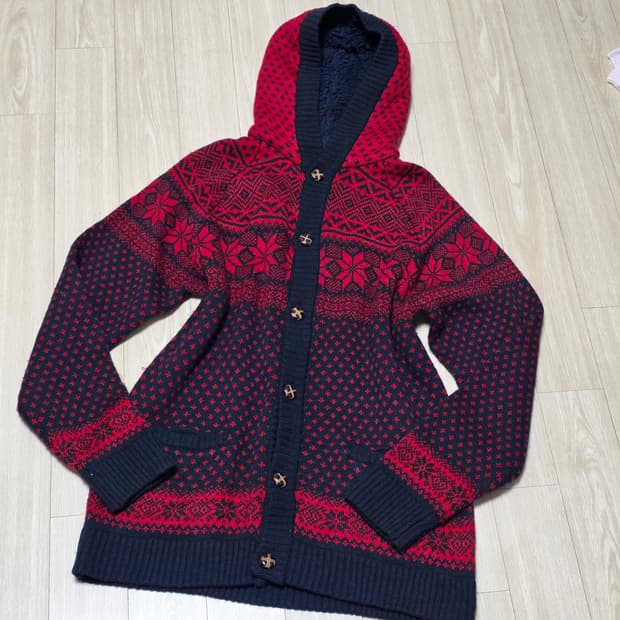 GU 일본빈티지) 레드 노르딕 모리걸st 로맨틱 겨울 후드 니트 가디건