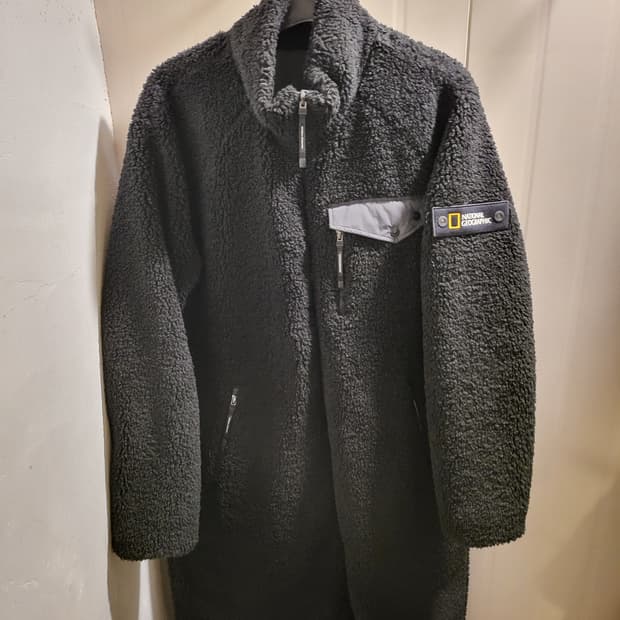 내셔널지오그래픽 뽀글이 양면 롱 코트