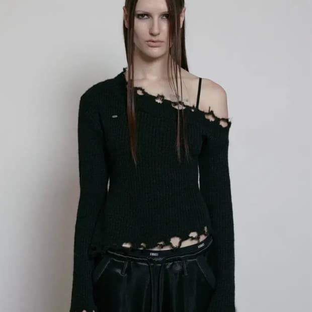 보헤미안서울 디스트레스드 언발란스 니트 블랙