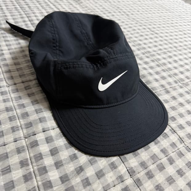 (L/XL) 나이키 드라이 핏 런닝 플라이캡 블랙 