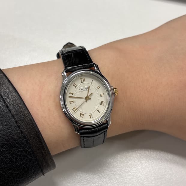 [정품] 빈티지 쇼메 쿼츠 가죽 손목시계 chaumet
