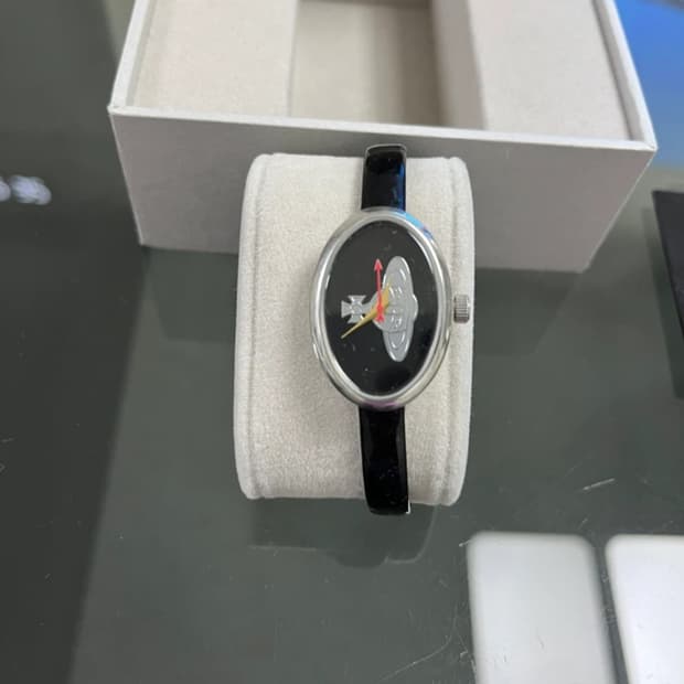 (풀구성) 비비안웨스트우드 타임머신 가죽 시계