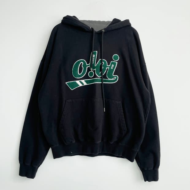 F1 오아이오아이 빅 로고 후드티셔츠 프리사이즈