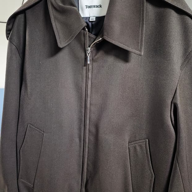 토니웩 브라운 견장 자켓