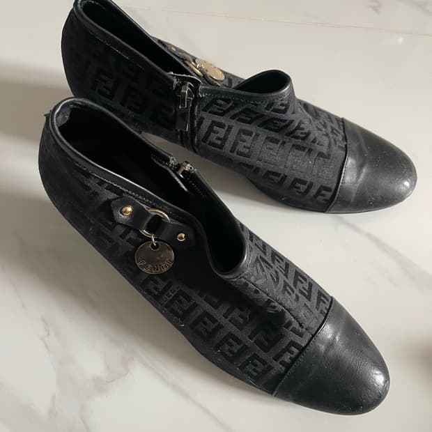 펜디 FF 로고 앵클 부츠 블랙 38 245