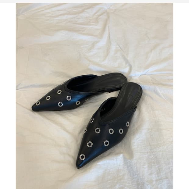페인티드우드 punk eyelet mule 225