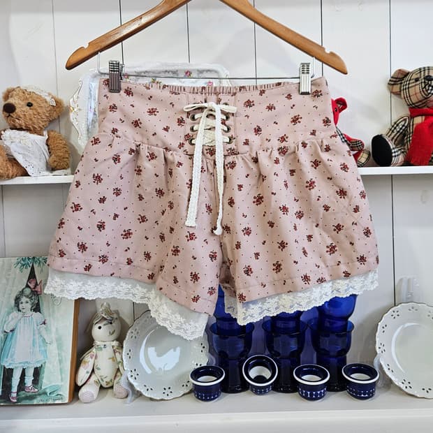 플라워 레이스 레이어드 코르셋 팬츠