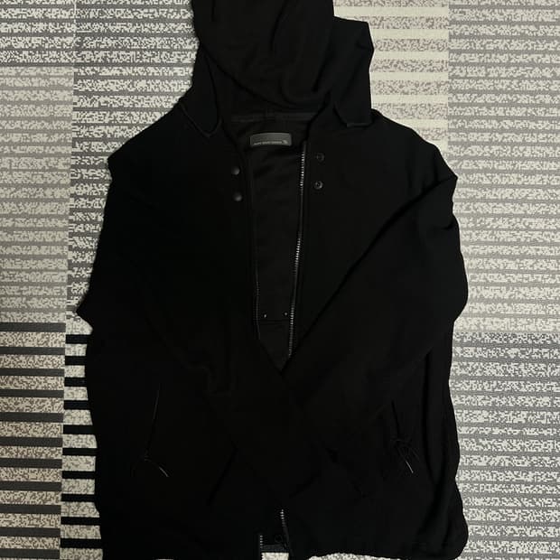 산산기어 서킷 후드집업 블랙 1