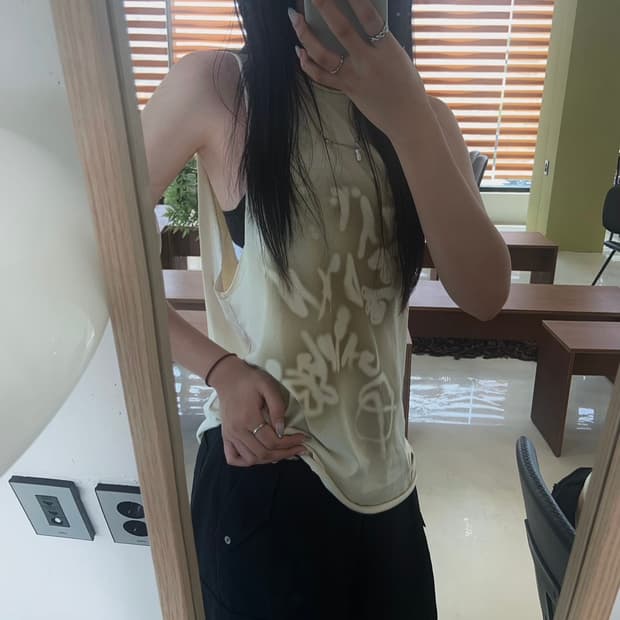 더오픈프로덕트 롱슬리브 나시 