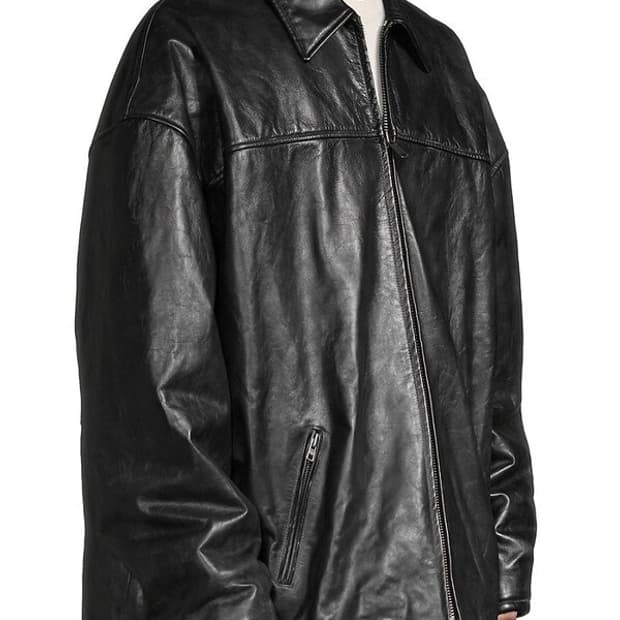 [구매글] 발렌시아가 크링클 패디드 레더자켓