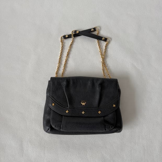 엠씨엠(MCM) 레더 체인 숄더백