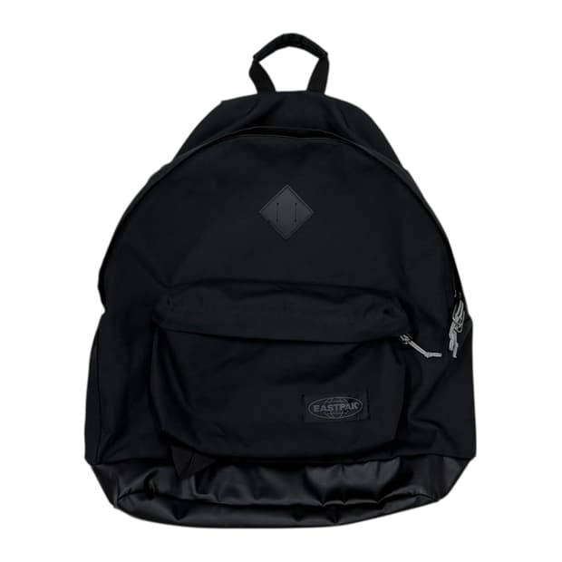이스트팩 빈티지 돼지코 백팩 올검 블랙 가방