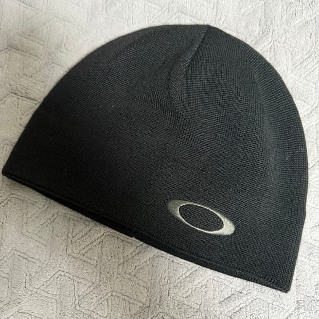 오클리 택티컬 비니