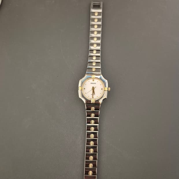 라도 세라믹 빈티지 쿼츠 여성시계