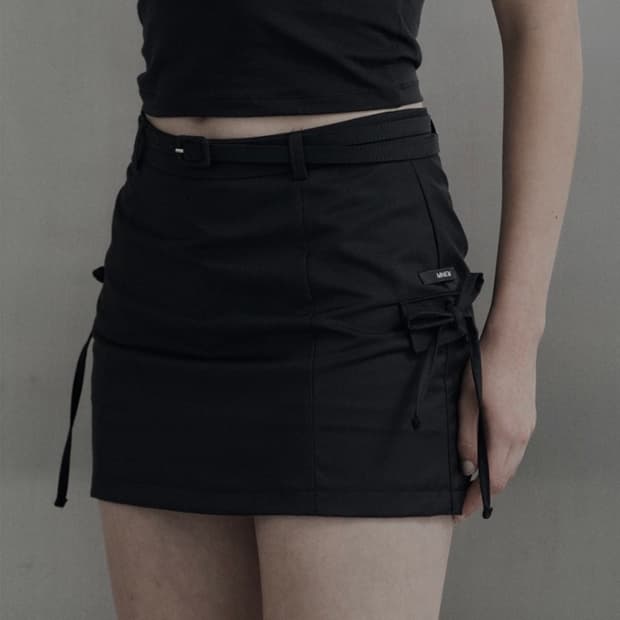 므넴 아일렛 로우 미니 스커트 eyelet low mini skirt