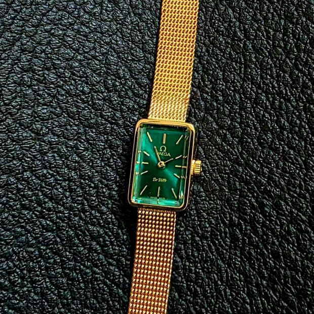 정품오메가 드빌사각 금장 수동시계