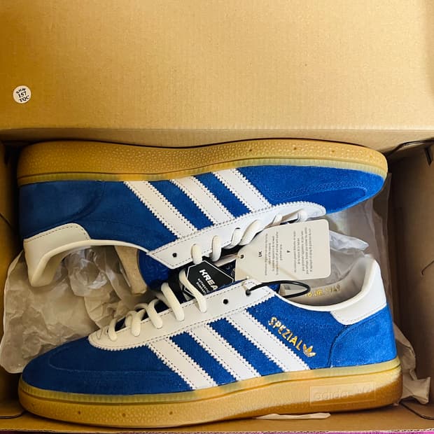 아디다스 오리지널스 핸드볼 스페지알 스니커즈   드립니다[미착용정품]