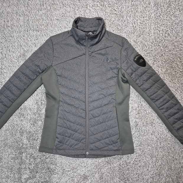 노스페이스 여성 브이모션 경량 패딩 90(M)