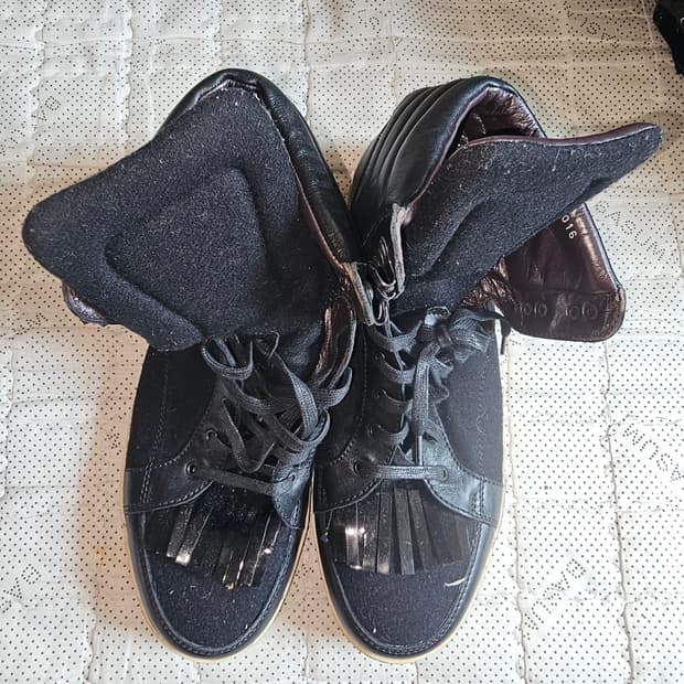 탐레블(TOM REBL) 하이탑 스니커즈