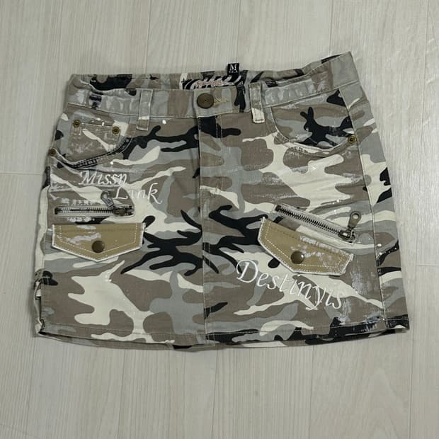 Y2k 페인팅 밀리터리 카코 포켓 스커트