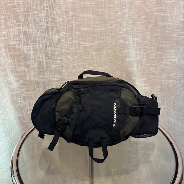 정품 살로몬 트레블 블레이져 벨트백