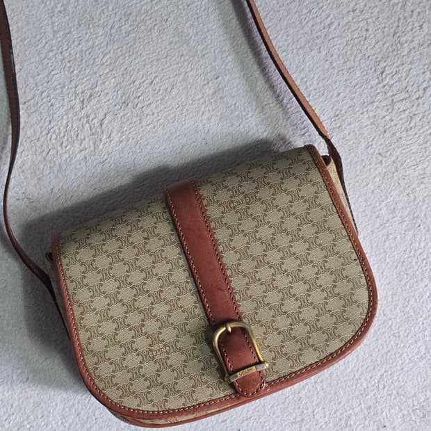 Celine 셀린느 마카담 숄더백