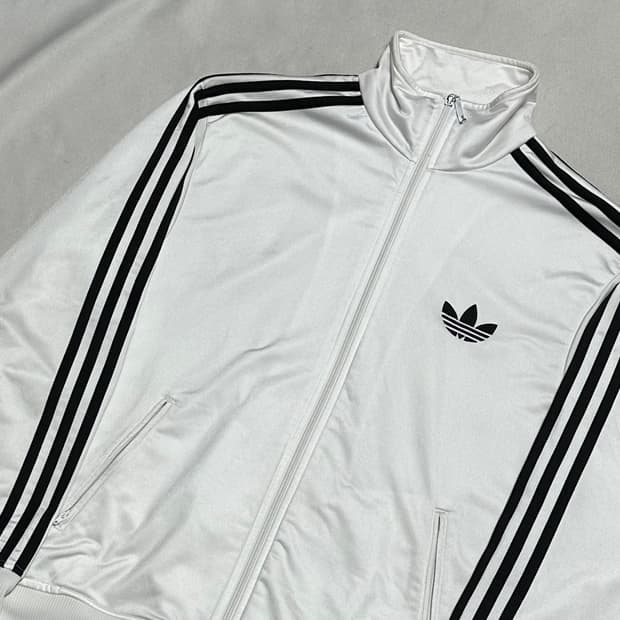 M 00’s 아디다스 파이어버드 화이트 트랙탑