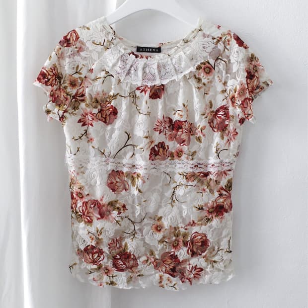 flower lace half T