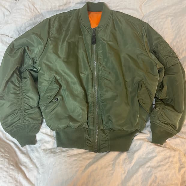 XL 알파인더스트리 ma-1 세이지 그린 ( 카키