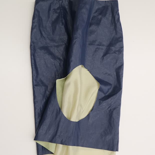 [Punctum Test] “O” skirt on green