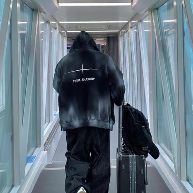 디서먼트-남녀공용 타이다이 오버 후드집업 2C 팝니다!