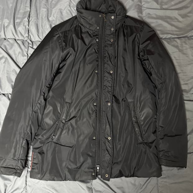 프라다 패딩 빈티지