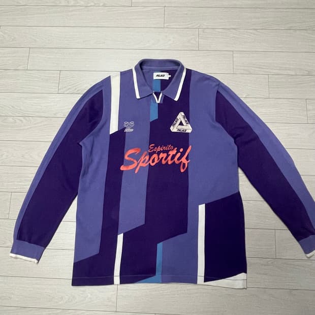 팔라스 palacio 니트