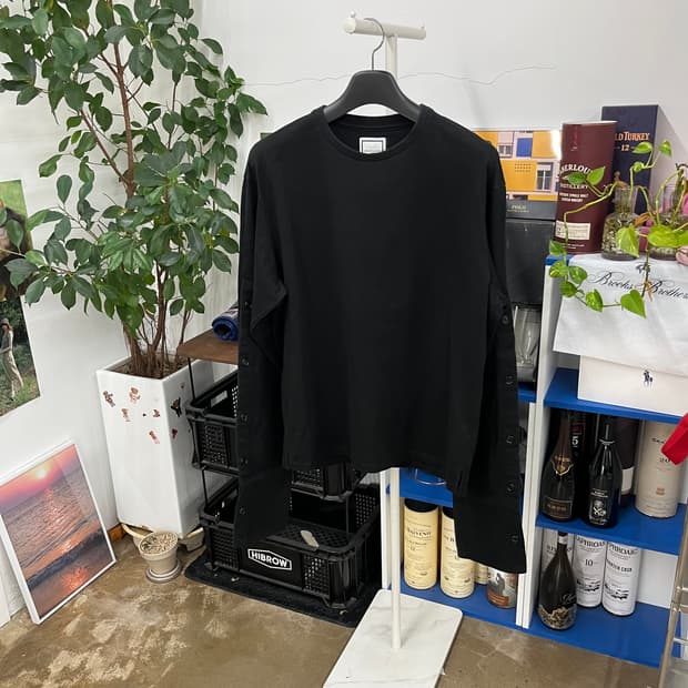 우영미 슬리브 디테일 롱슬리브 48