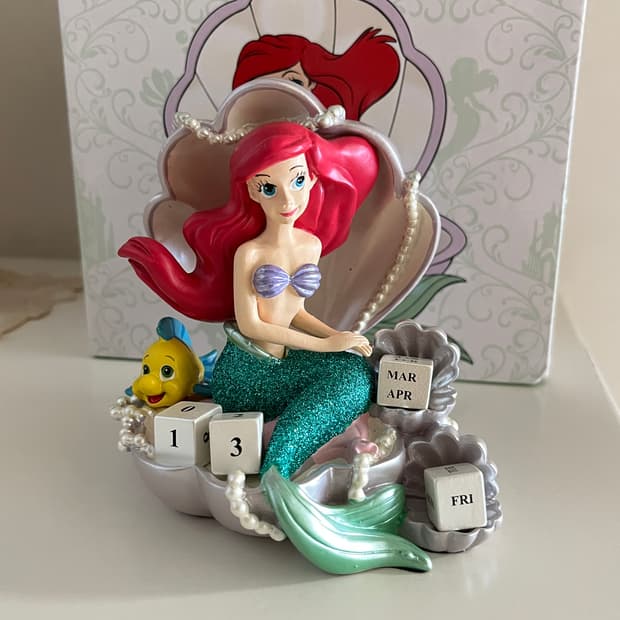 도쿄디즈니스토어 인어공주 에리얼 만년달력