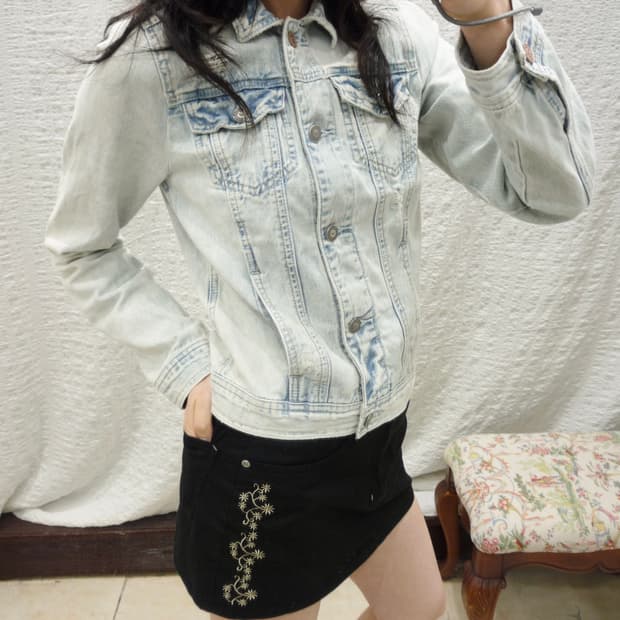 hollister crop denim jacket
