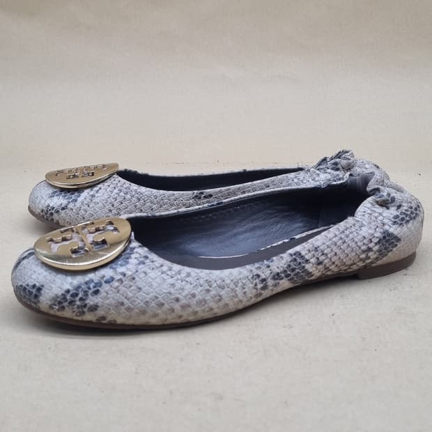 토리버치 뱀피 여성플랫슈즈235