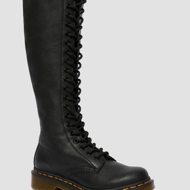 닥터마틴 1B60 250