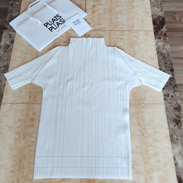 이세이미야케 플리츠플리즈 셔츠.새상품